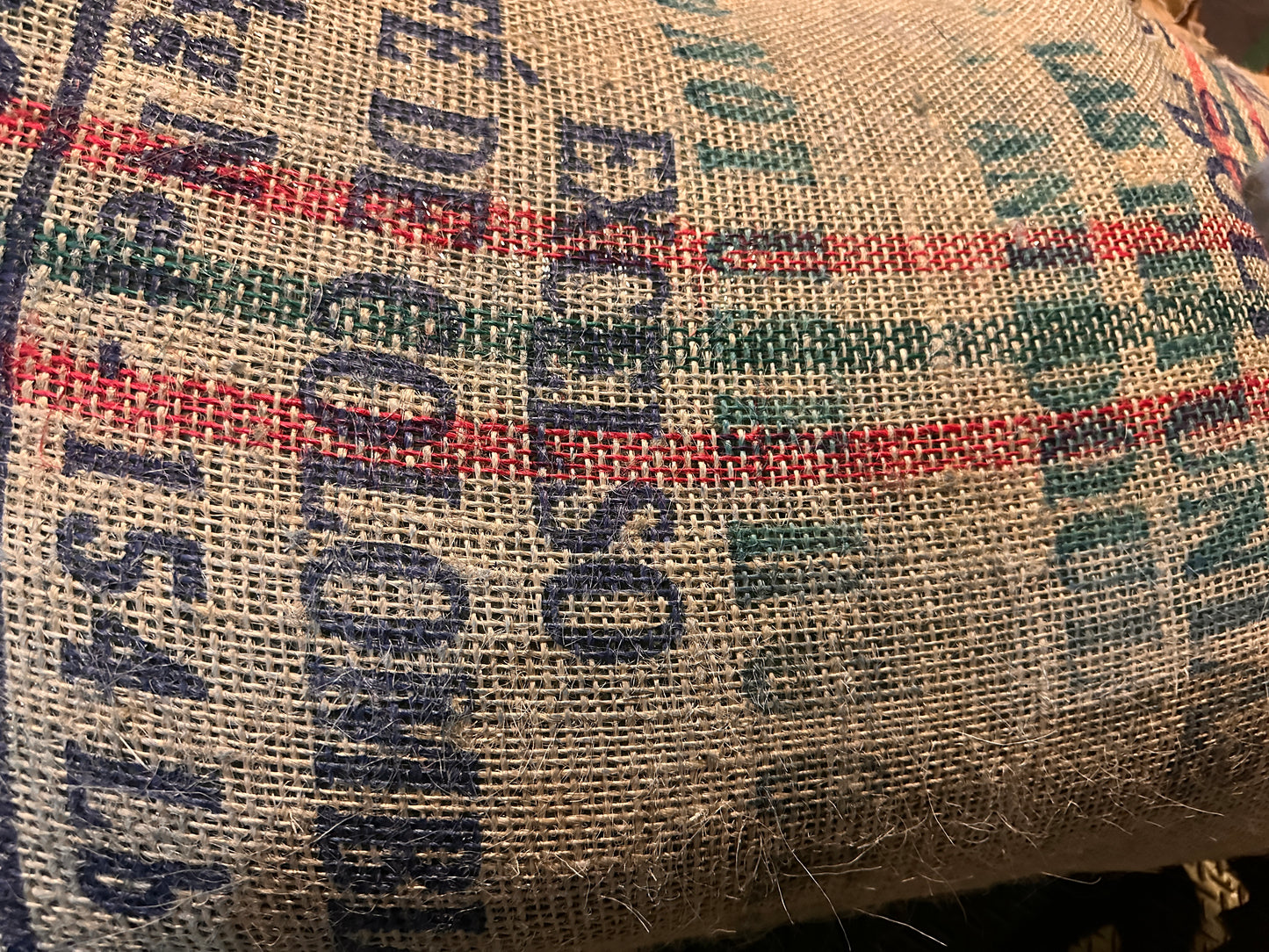 Green Beans - Colombian Excelso Las Petunias